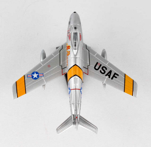 DARON ポステージスタンプシリーズ 1/110 F-86セイバー