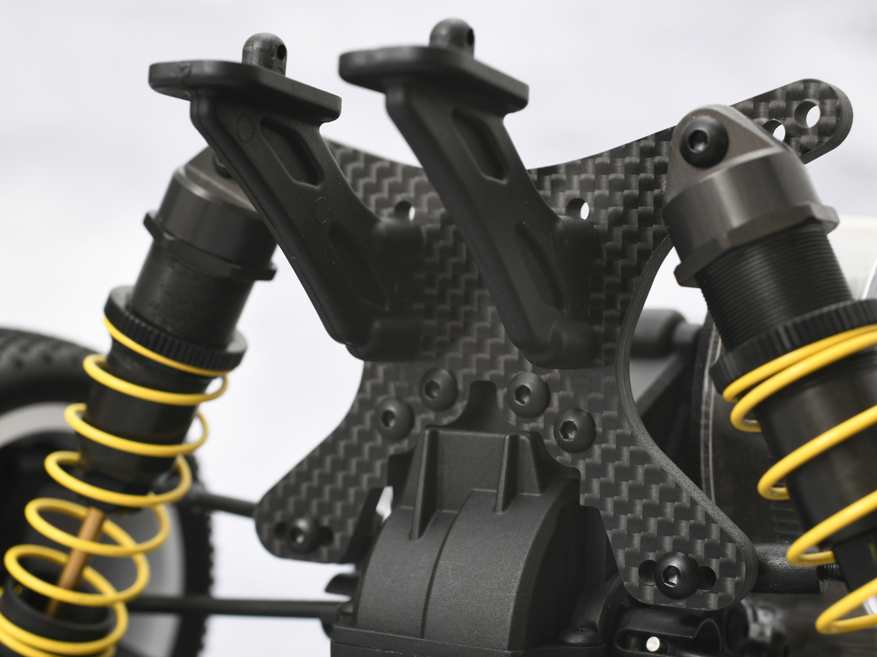 ジーフォース カーボングラファイト リヤダンパーステイセット (XTRADA用オプションパーツ)  GOP161 Gフォース G-FORCE