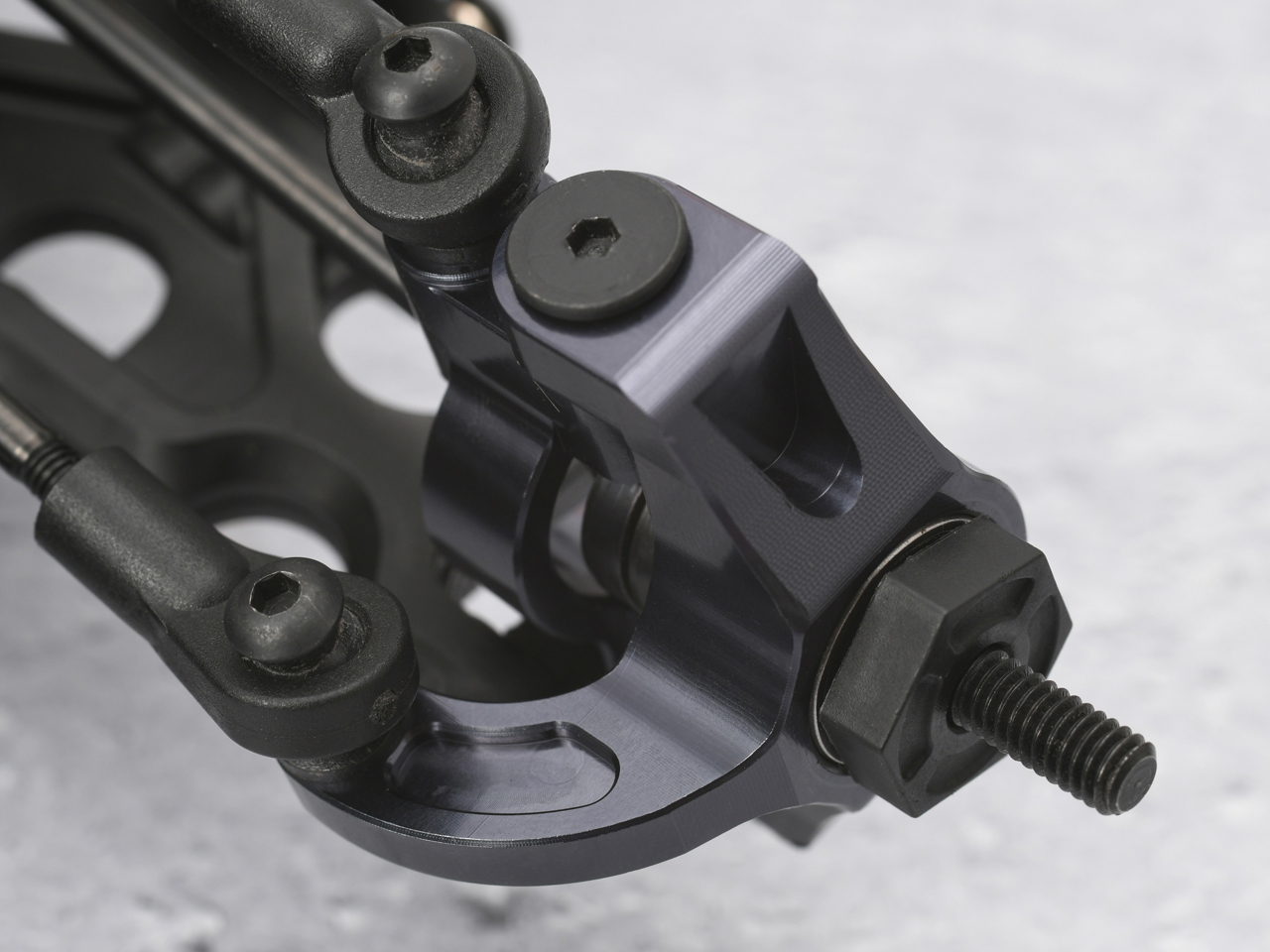 ジーフォース アルミフロント ナックルセット (XTRADA用オプションパーツ)  GOP164