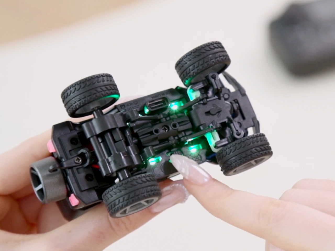 ジーフォース FPVカメラ付 デスクトップビークル SIGHTRUN OFF-ROADER G-FORCE Gフォース