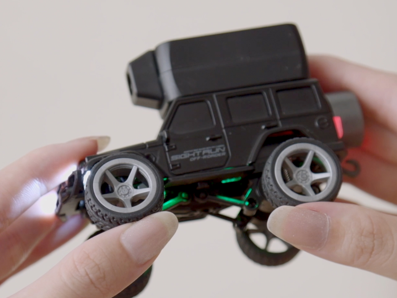 ジーフォース FPVカメラ付 デスクトップビークル SIGHTRUN OFF-ROADER G-FORCE Gフォース